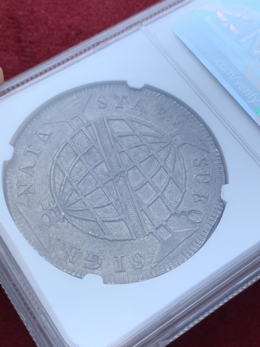 《竞宝斋》西.葡及其殖民地国家专场-第70场（全场不限金额包邮） NGC- AU58 葡属巴西 1813年R版 960R大银币原光  状态好 双面深打 币胚为双柱银币