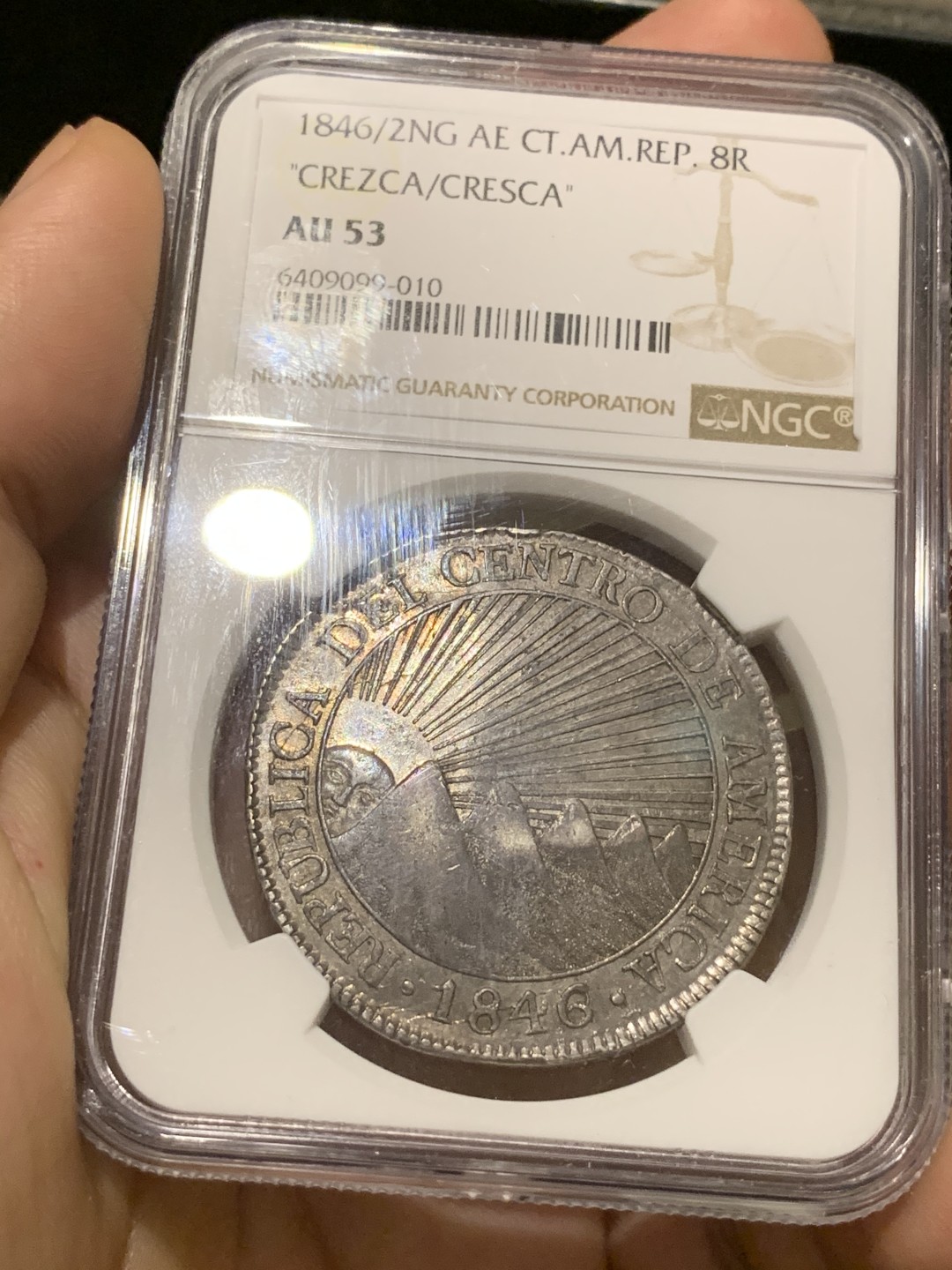 《竞宝斋》西.葡及其殖民地国家专场-第70场（全场不限金额包邮） NGC-AU53 双骑字版！ 中美洲太阳脸 1846/2  CREZCA/CRESCA  8里亚尔 深彩包浆 热门首选  