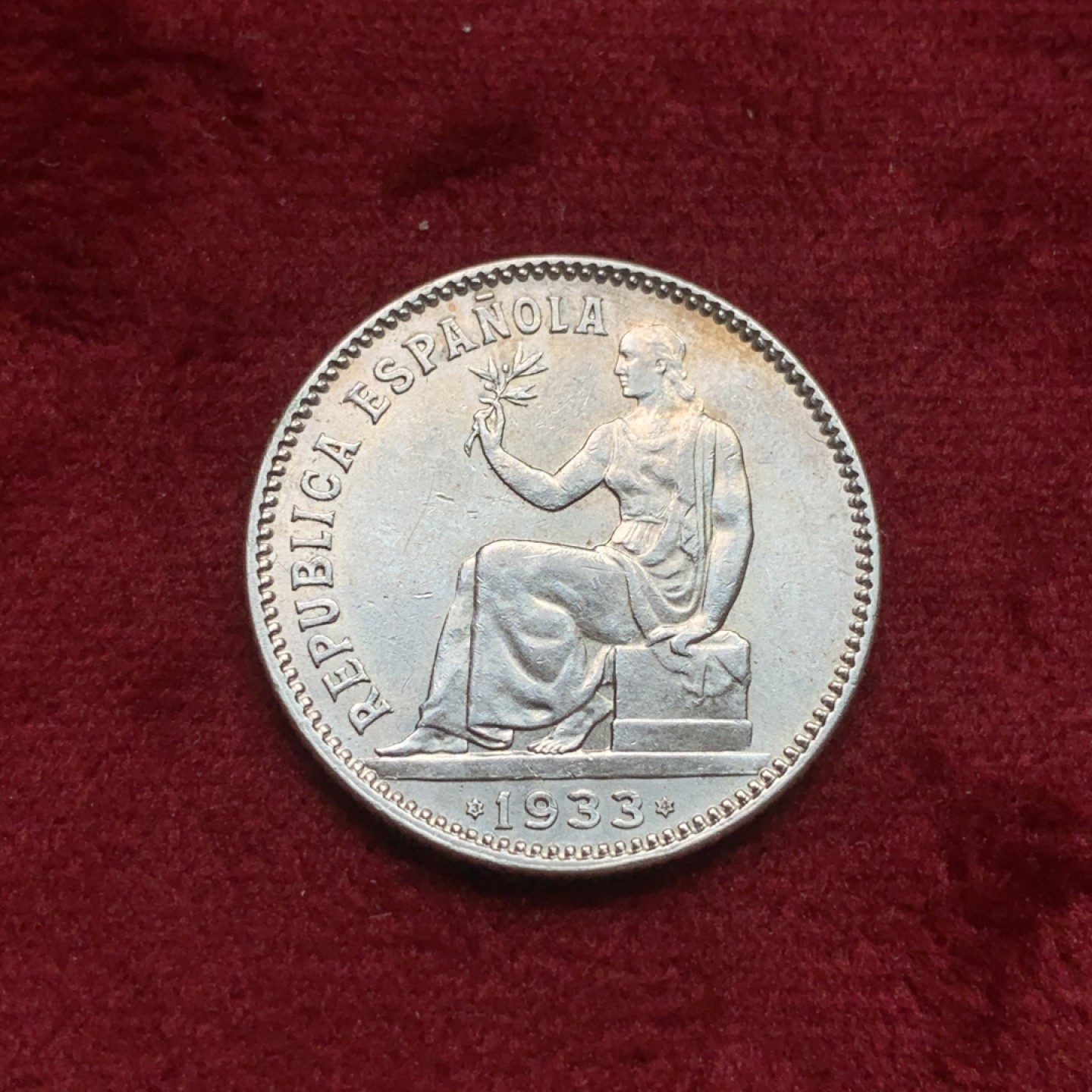 《竞宝斋》西.葡及其殖民地国家专场-第70场（全场不限金额包邮） 西班牙 1933年 内战版 1比塞塔 银币 高品状态 不错的收藏