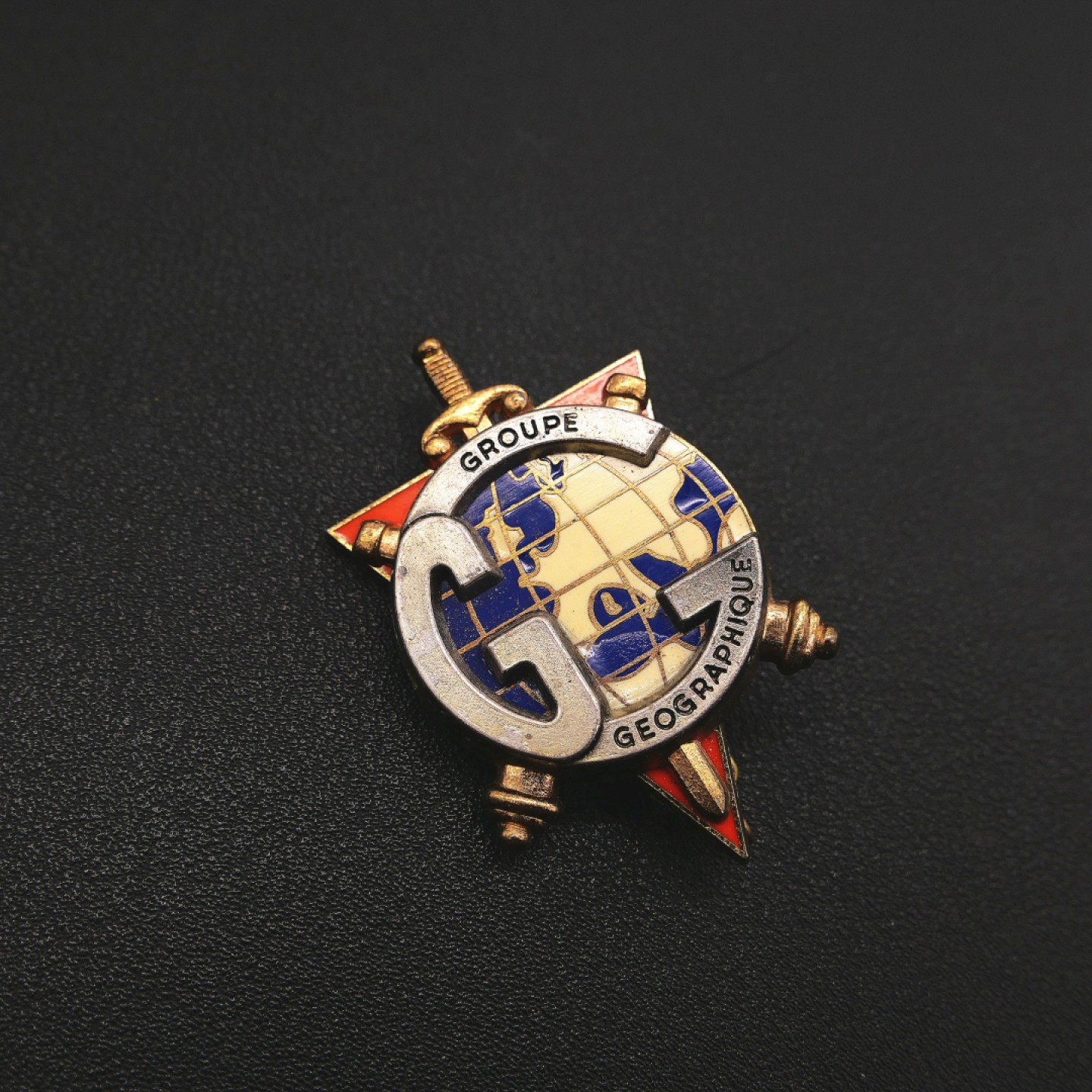 勋章奖章交易所7月9日拍卖 法国陆军地理团徽章