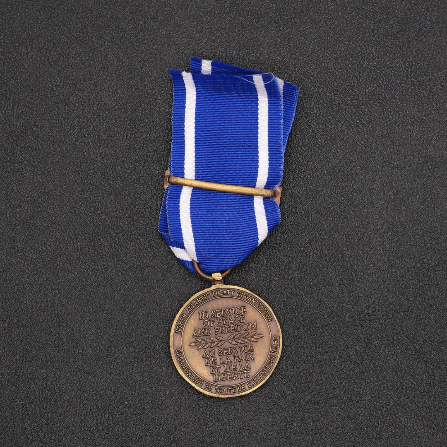 勋章奖章交易所7月9日拍卖 北约奖章前南联盟条