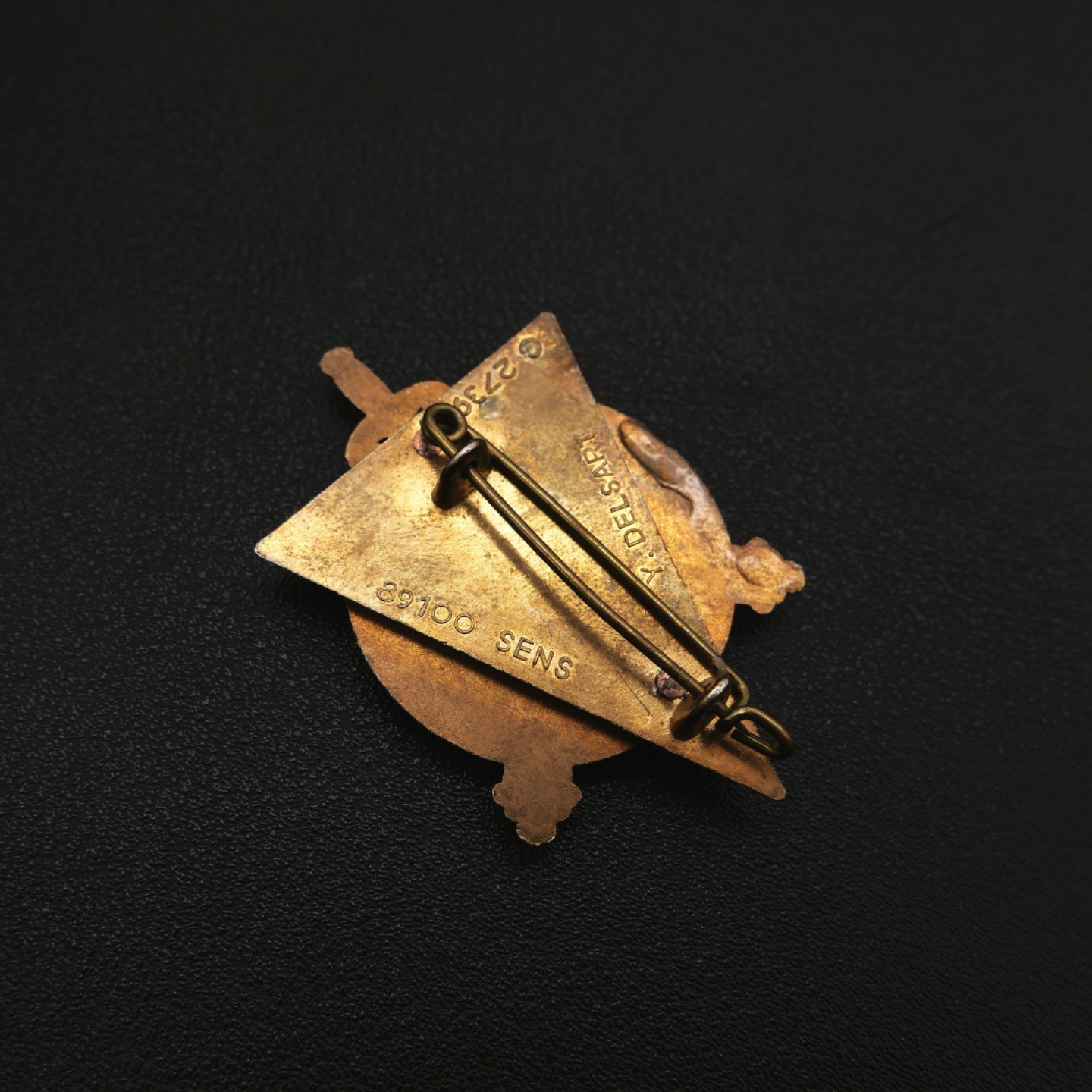 勋章奖章交易所7月9日拍卖 法国陆军地理团徽章