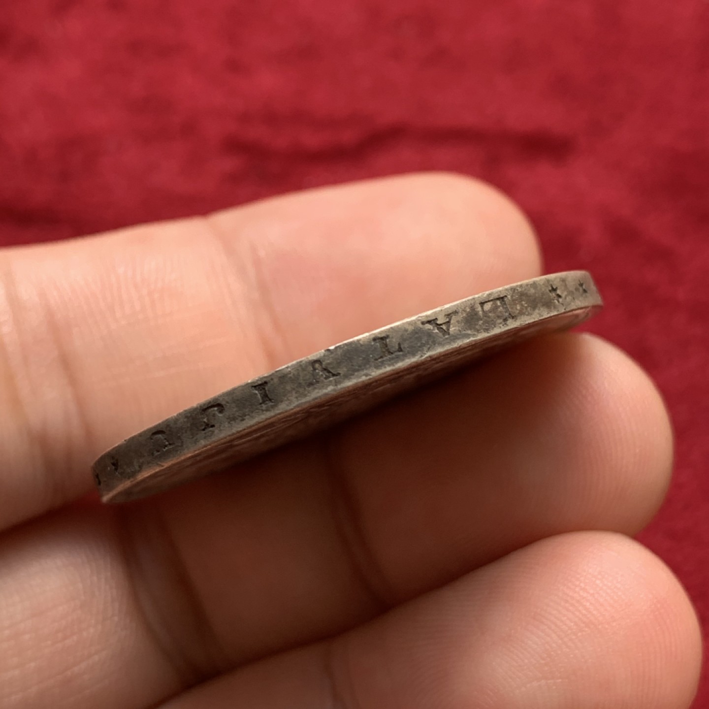 《竞宝斋》第71场-本周日，周一2场连拍（全场不限金额包邮） 拉脱维亚 1931年 少女5拉特银币 近期热门暴涨品种