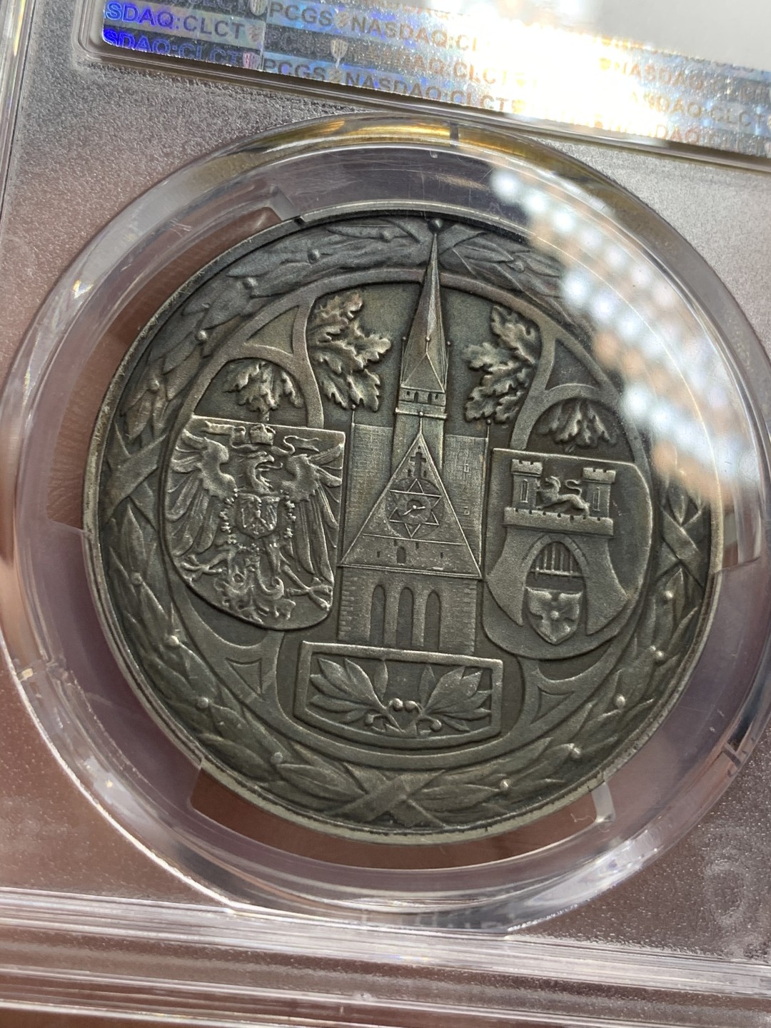 《竞宝斋》第71场-本周日，周一2场连拍（全场不限金额包邮） PCGS SP63 德国1903年汉诺威第14届德意志联邦射击节银章 黑彩包浆 稀少品种 收藏级品相状态