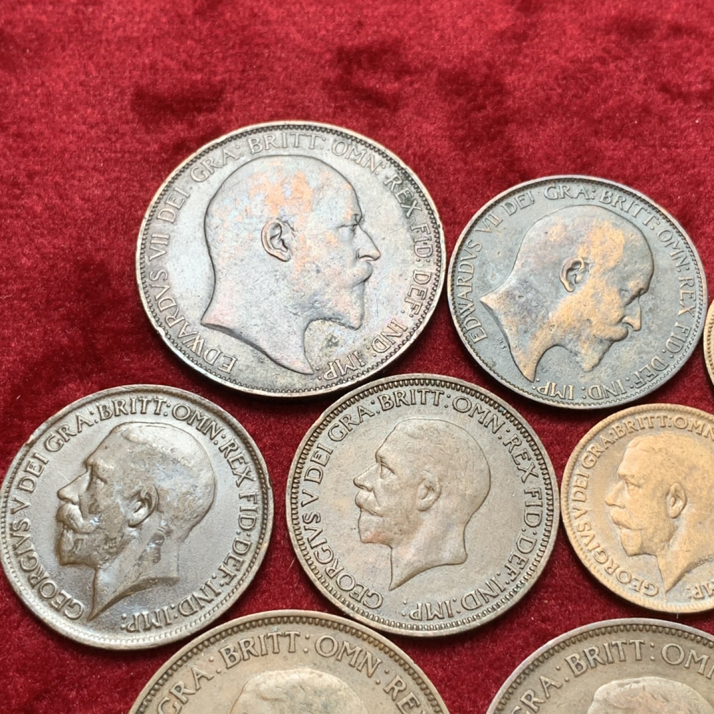 《竞宝斋》第71场-本周日，周一2场连拍（全场不限金额包邮） 原味好品 英国爱德华七世&乔治五世铜板9枚 1法新/半便士/1便士3套 细节不错