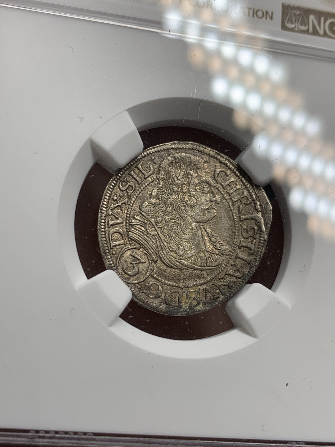 《竞宝斋》第71场-本周日，周一2场连拍（全场不限金额包邮） NGC-XF 德国西里西亚 1668年 克里斯蒂安 3K银币 老包浆又说有洗 哎