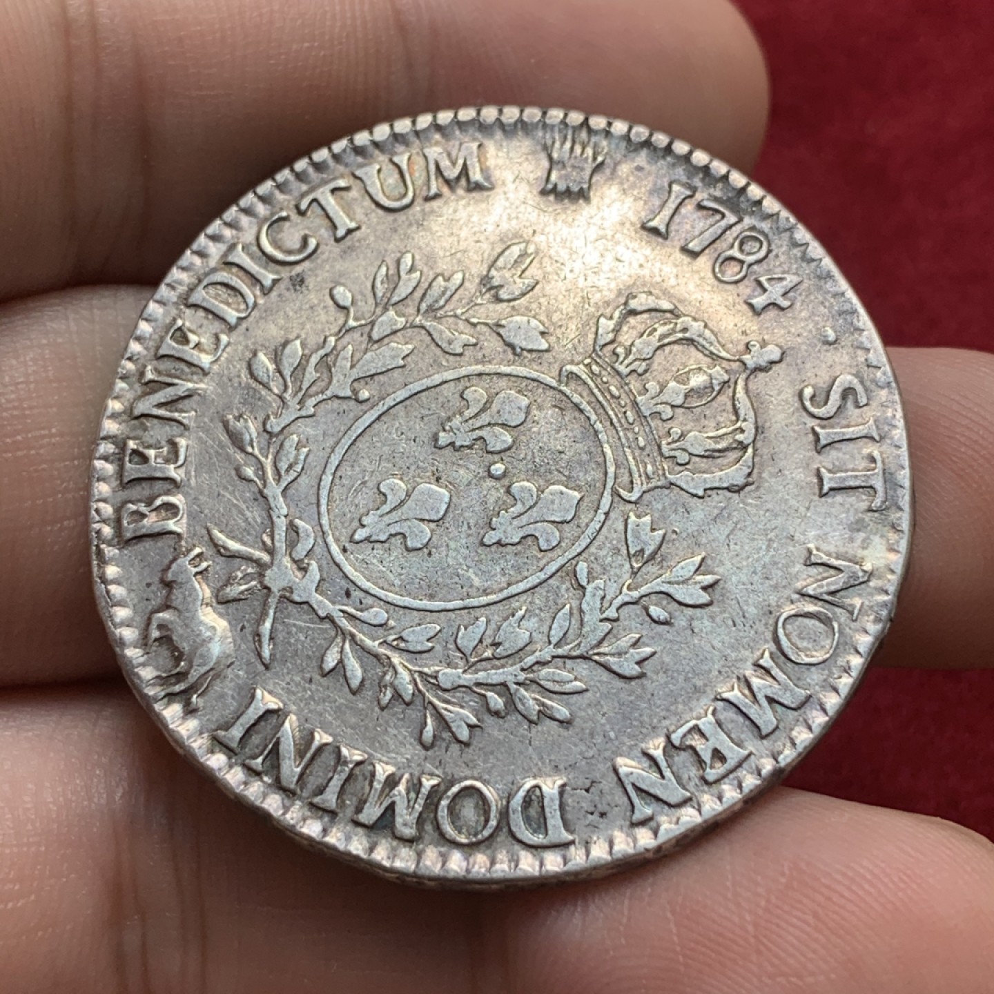 《竞宝斋》第71场-本周日，周一2场连拍（全场不限金额包邮） 法国 1784年 路易十六 1埃居大银币 细节不错 少见版别