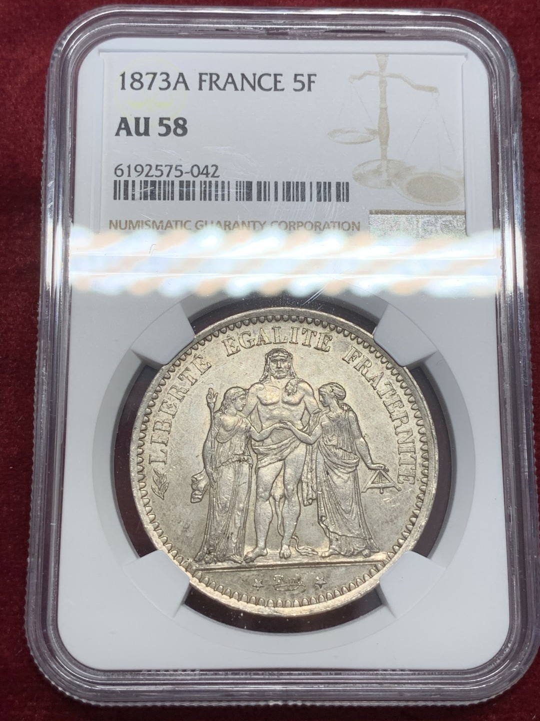 《竞宝斋》第71场-本周日，周一2场连拍（全场不限金额包邮） NGC-AU58 法国 1873年大力神 5法郎 大银币 底光带包浆 细节一流 非常漂亮