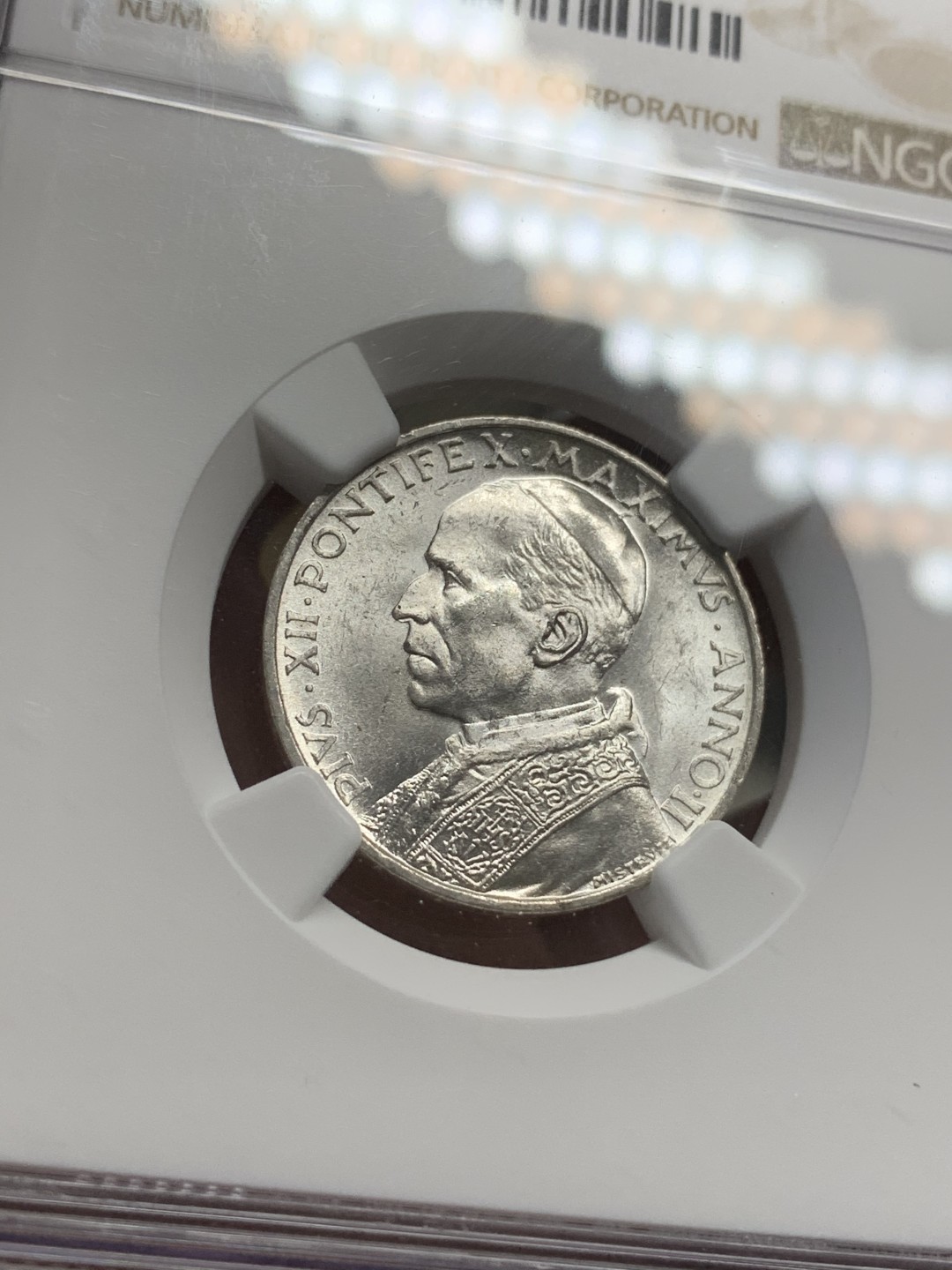 《竞宝斋》第71场-本周日，周一2场连拍（全场不限金额包邮） NGC-MS63 梵蒂冈 1940年 小船 5里拉 原光好品银币