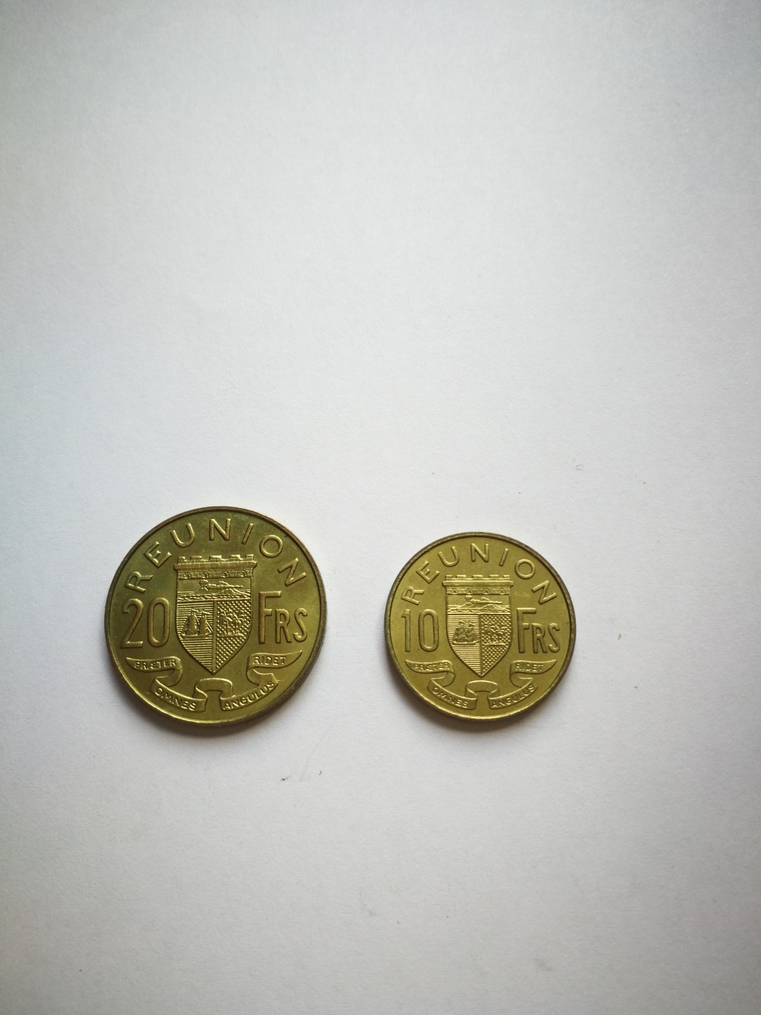 法属留尼旺10F、20F一对