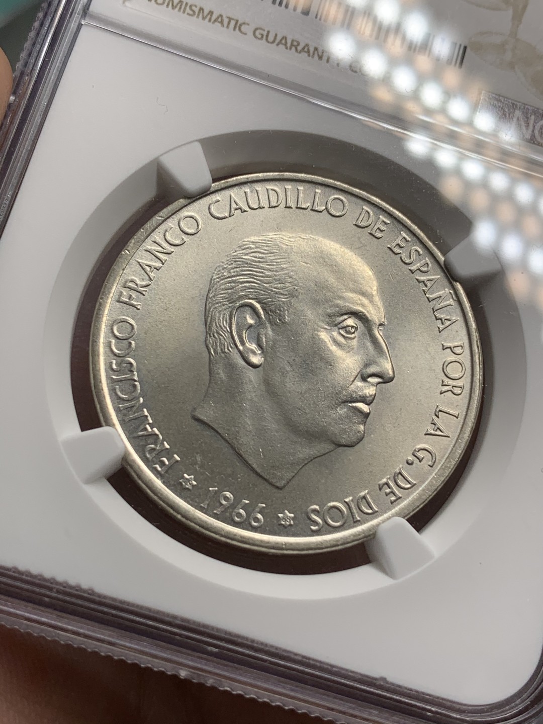 《竞宝斋》第71场-本周日，周一2场连拍（全场不限金额包邮） NGC MS66 西班牙1966(68) 独裁者 弗朗戈 高分大银币