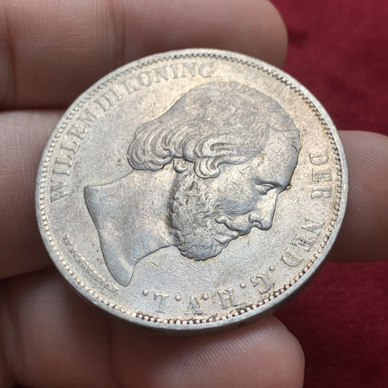 《竞宝斋》第71场-本周日，周一2场连拍（全场不限金额包邮） 荷兰 1871年 威廉三世 2.5盾 银币 945高银 淡彩 美品