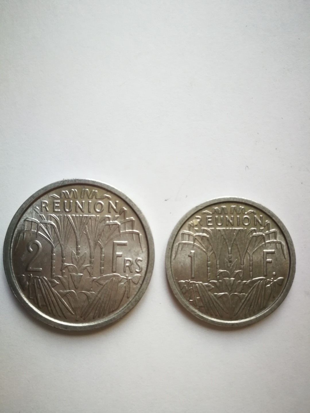 BU法属留尼旺1948年1F、2F一对