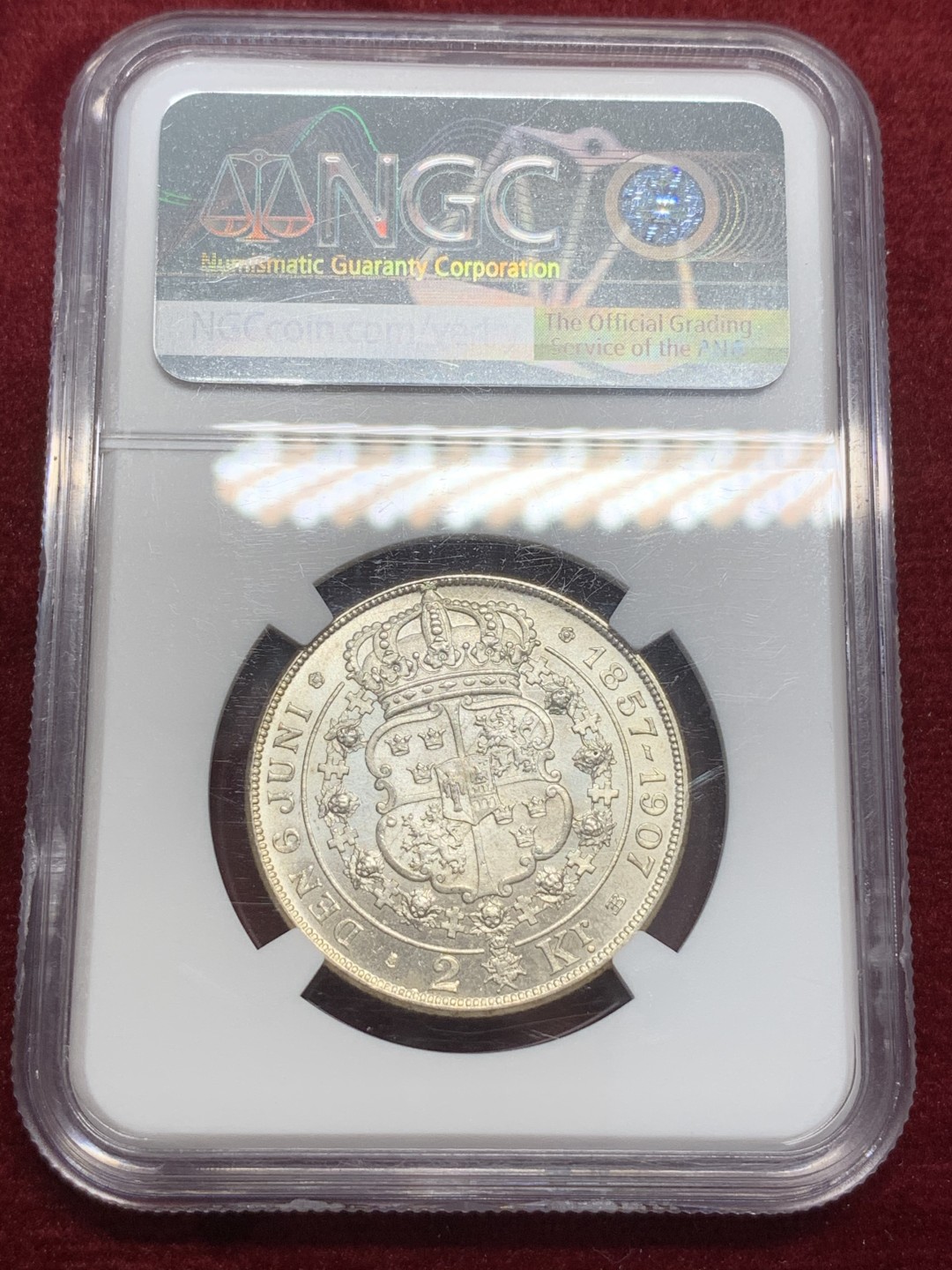 《竞宝斋》第71场-本周日，周一2场连拍（全场不限金额包邮） NGC-MS65 瑞典1907国王金婚2克朗纪念大银币  难得高分