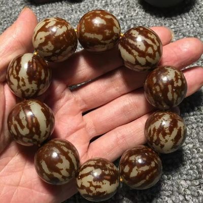 花菩提根菩提手串带皮大白玉菩提根20mm 花菩提根菩提手串带皮大白玉菩提根20mm