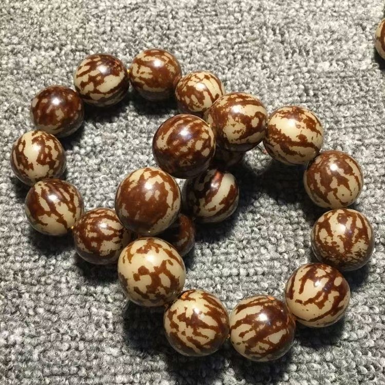 花菩提根菩提手串带皮大白玉菩提根20mm