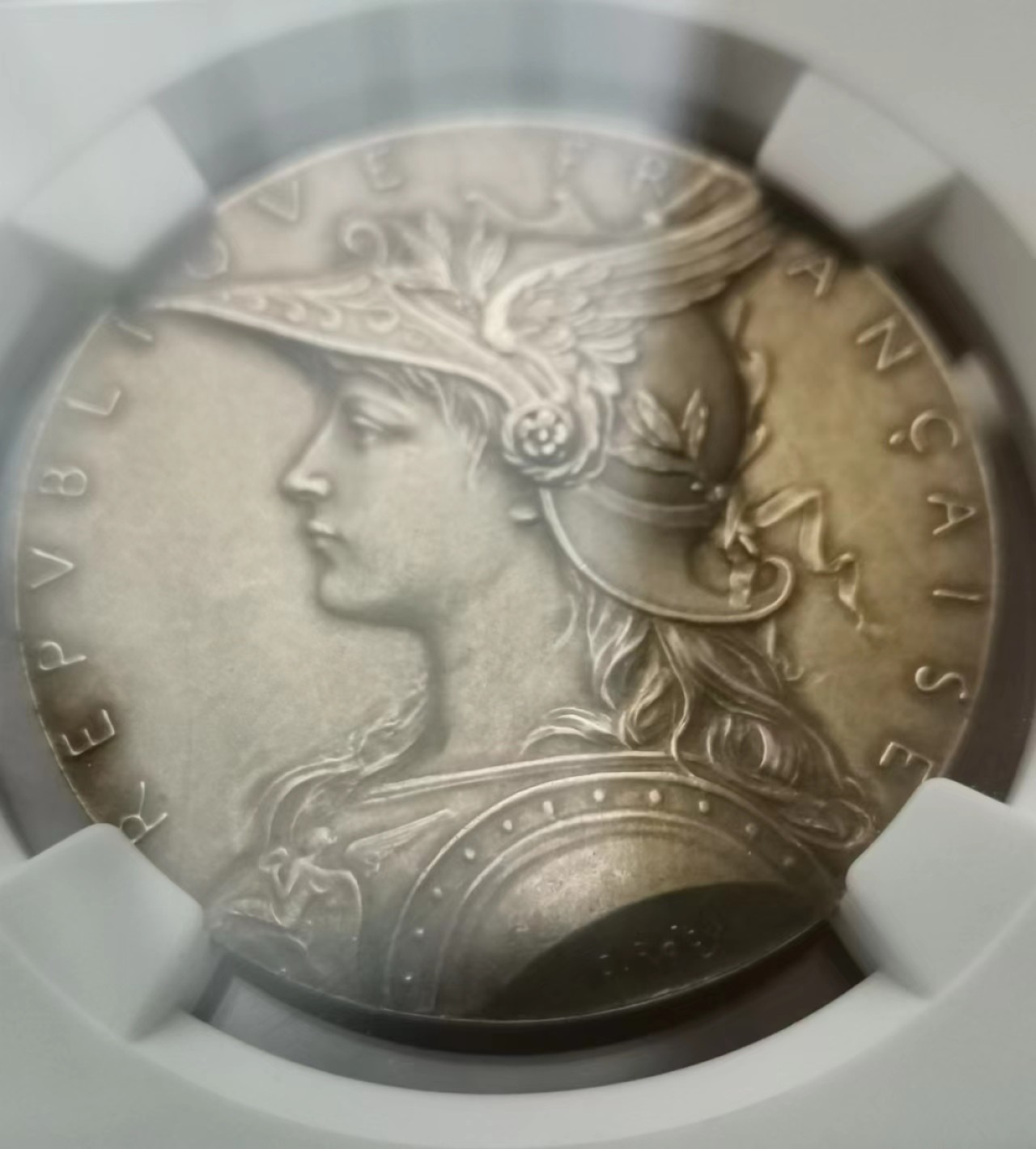 瓶子🏺第46期拍卖会 法国19世纪罗蒂版戎装玛丽安娜镀金银章