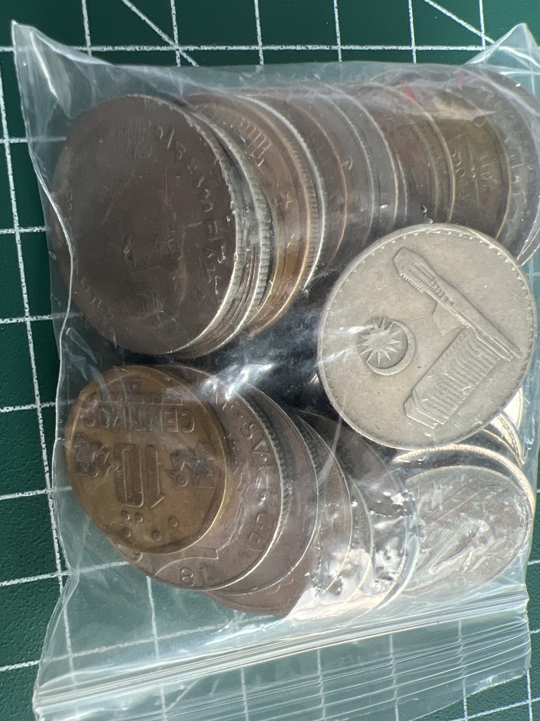 泡泡堂第十八期  世界硬币邮票专场（全场20包邮） 精品不同币30个