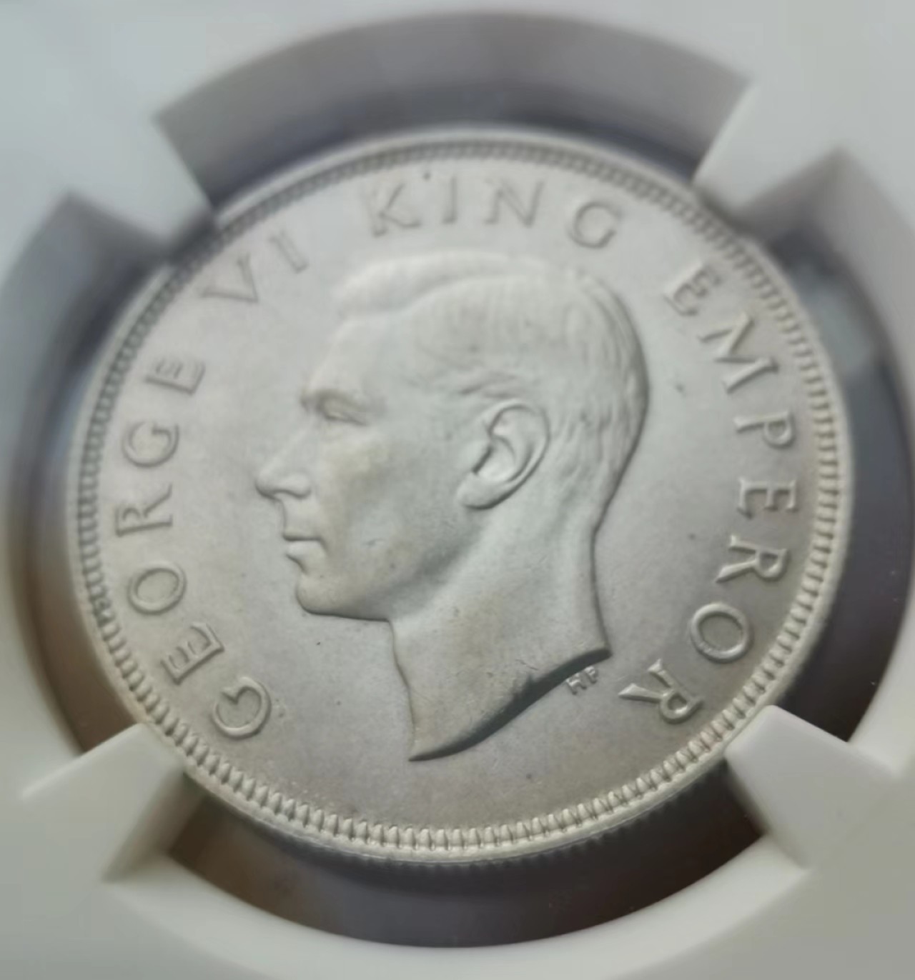 瓶子🏺第46期拍卖会 新西兰1940年英属半克朗银币