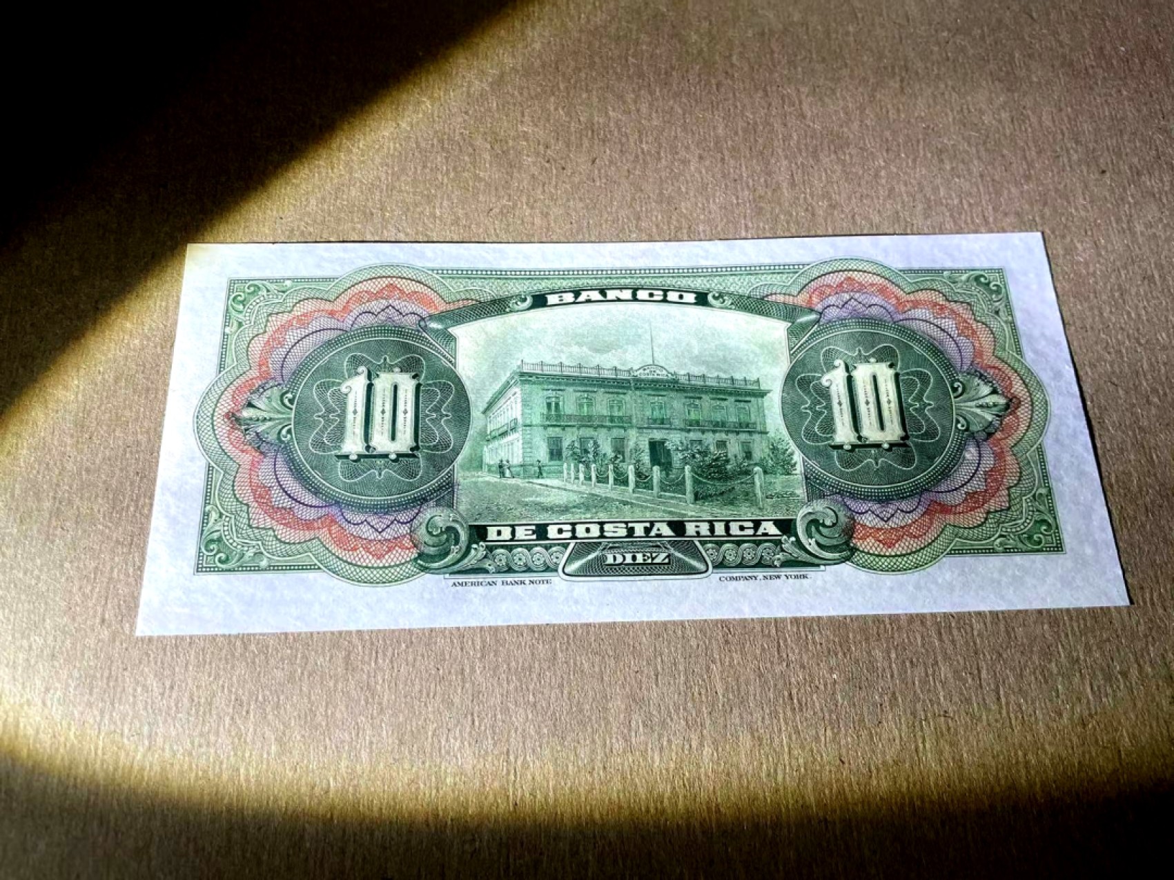 新纪元！【Blue Auction】✨世界纸币精拍第201期【精】   【百年风云】哥斯达黎加 1901-08年10克朗  火车头 美钞公司出品 雕刻精美 UNC-