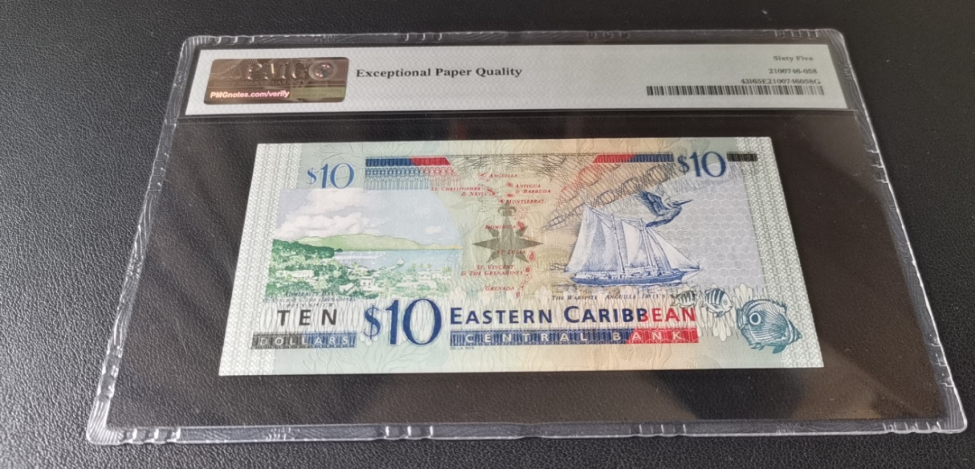 新纪元！【Blue Auction】✨世界纸币精拍第201期【精】   东加勒比 2003年10元 PMG65EPQ  p43I 女王