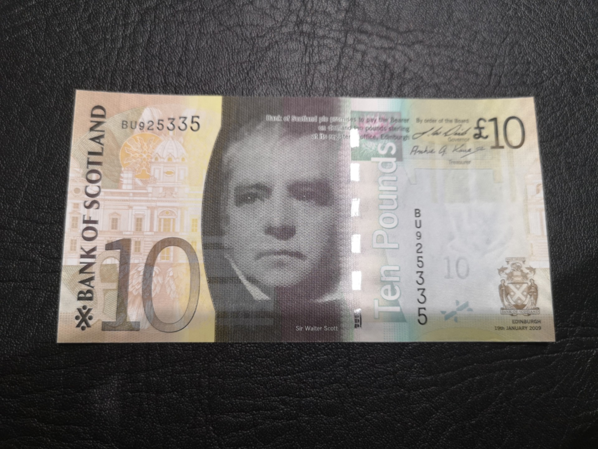 《外钞收藏家》第一百八十七期（本期71件） 2009年苏格兰10镑 全新UNC 无47