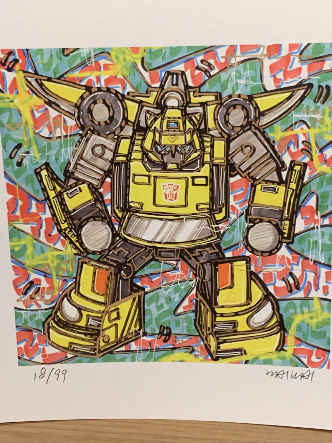 零元拍：歪歪亲笔签名 OWSON系列限量插画复制画《变形金刚系列：大黄蜂》，尺寸约22/22厘米，拍品不含镜框