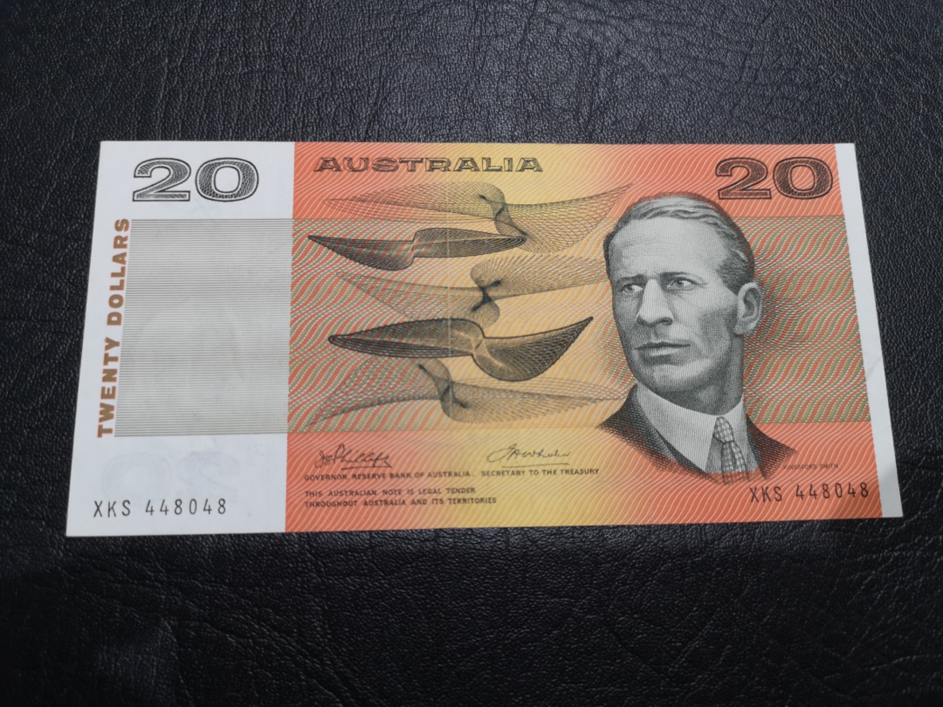 《外钞收藏家》第一百八十七期（本期71件） 澳大利亚20镑 AU品相 