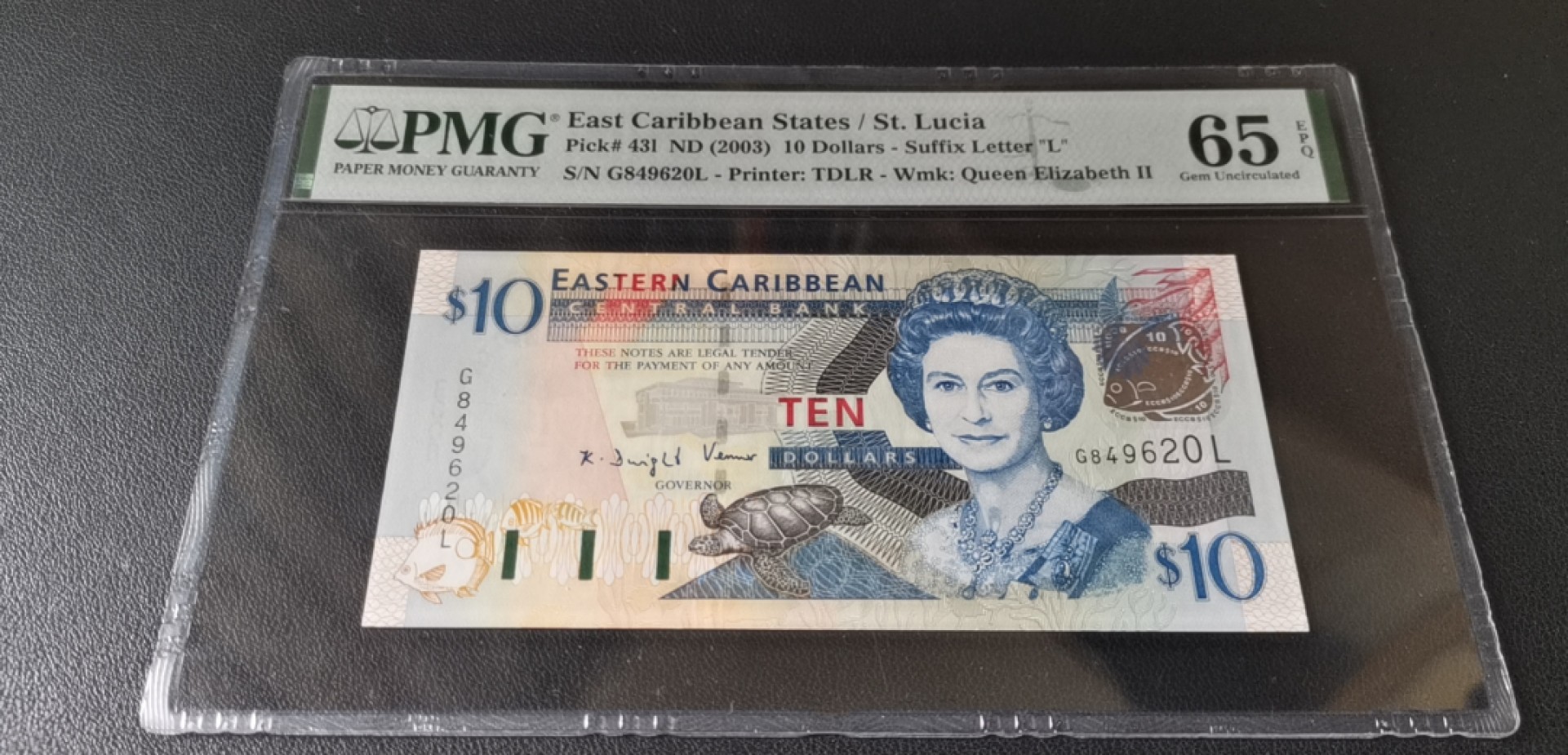 新纪元！【Blue Auction】✨世界纸币精拍第201期【精】   东加勒比 2003年10元 PMG65EPQ  p43I 女王