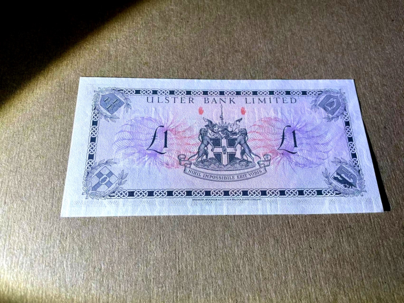 新纪元！【Blue Auction】✨世界纸币精拍第201期【精】   【一组5张】北爱尔兰 早期 1-5-10镑 UNC（部分有轻微印子）