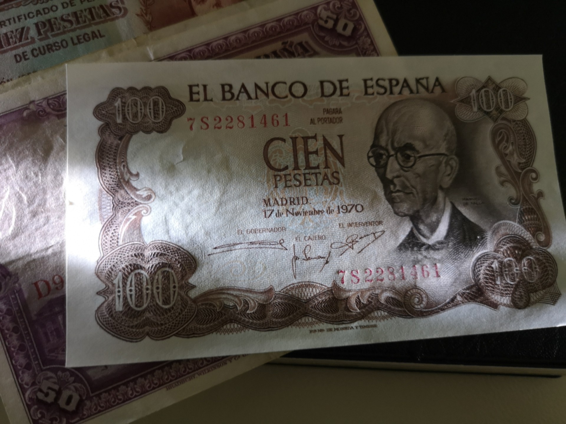 《外钞收藏家》第一百八十七期（本期71件） 西班牙多个面额 9张 品相如图