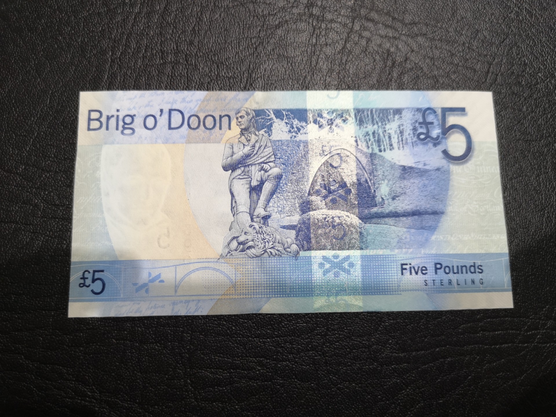 《外钞收藏家》第一百八十七期（本期71件） 2007年苏格兰5镑 全新UNC 无47尾8