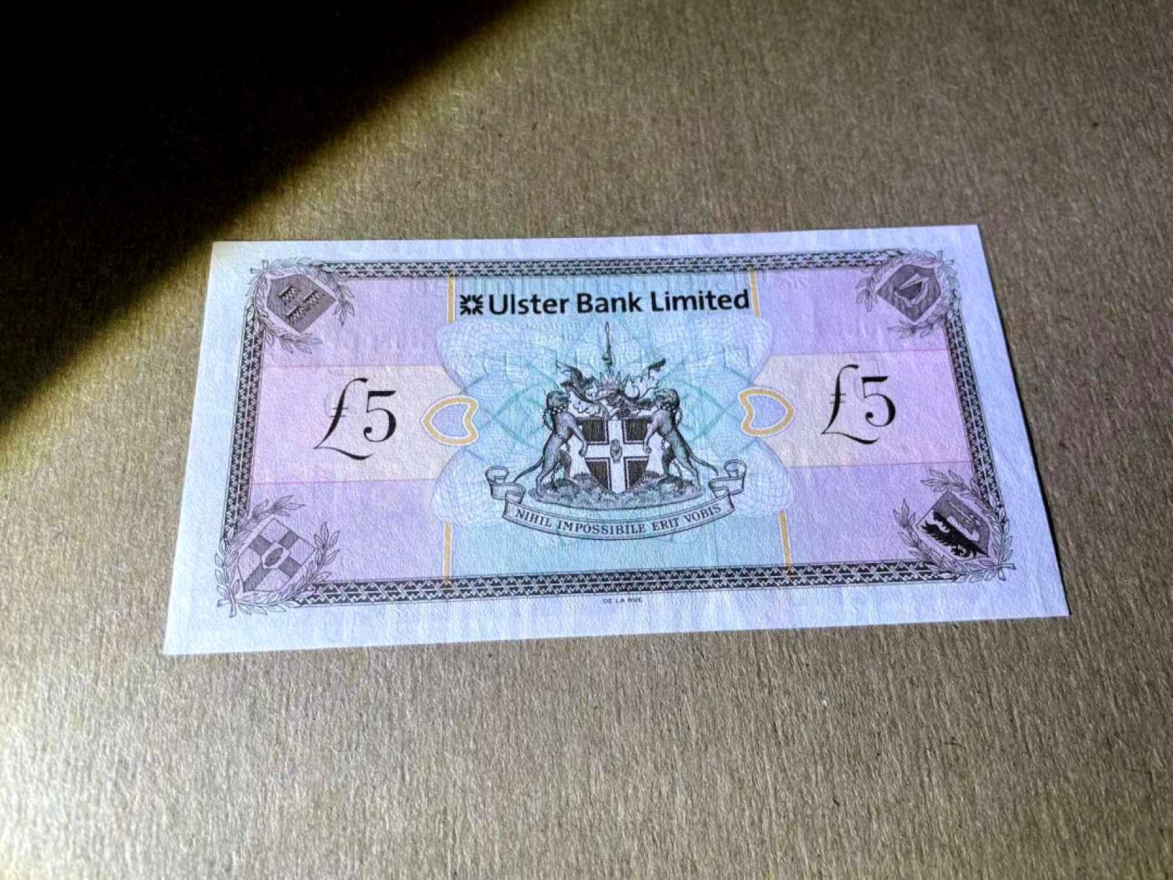 新纪元！【Blue Auction】✨世界纸币精拍第201期【精】   【一组5张】北爱尔兰 早期 1-5-10镑 UNC（部分有轻微印子）