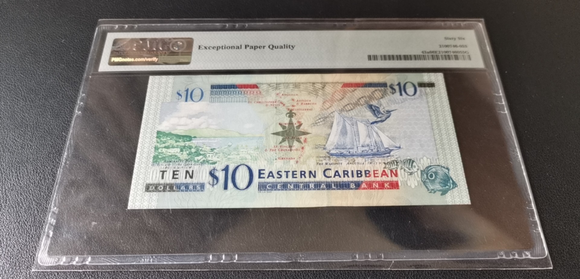 新纪元！【Blue Auction】✨世界纸币精拍第201期【精】   东加勒比 2003年10元 PMG66EPQ  p43a 女王
