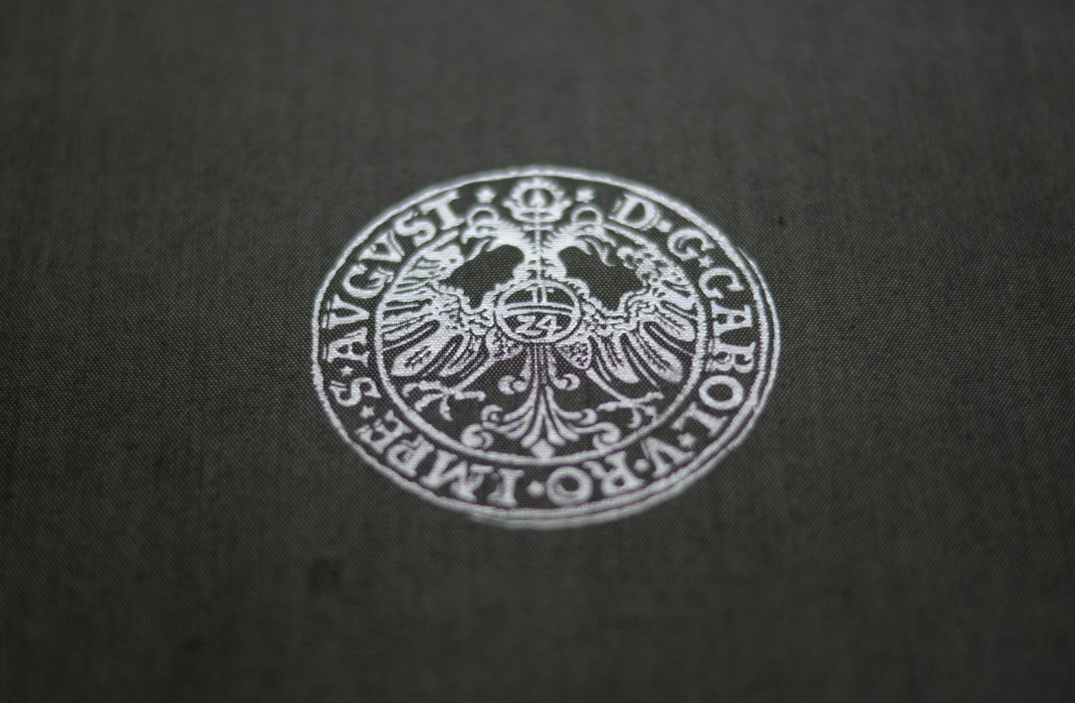 凡希社世界钱币微拍第二百零四期 荐！【从三十年战争到泰勒的终结】1486-1621&1622-1871泰勒图录两册套装，来自德意志联邦银行的钱币收藏 大16开布面精装 八五品