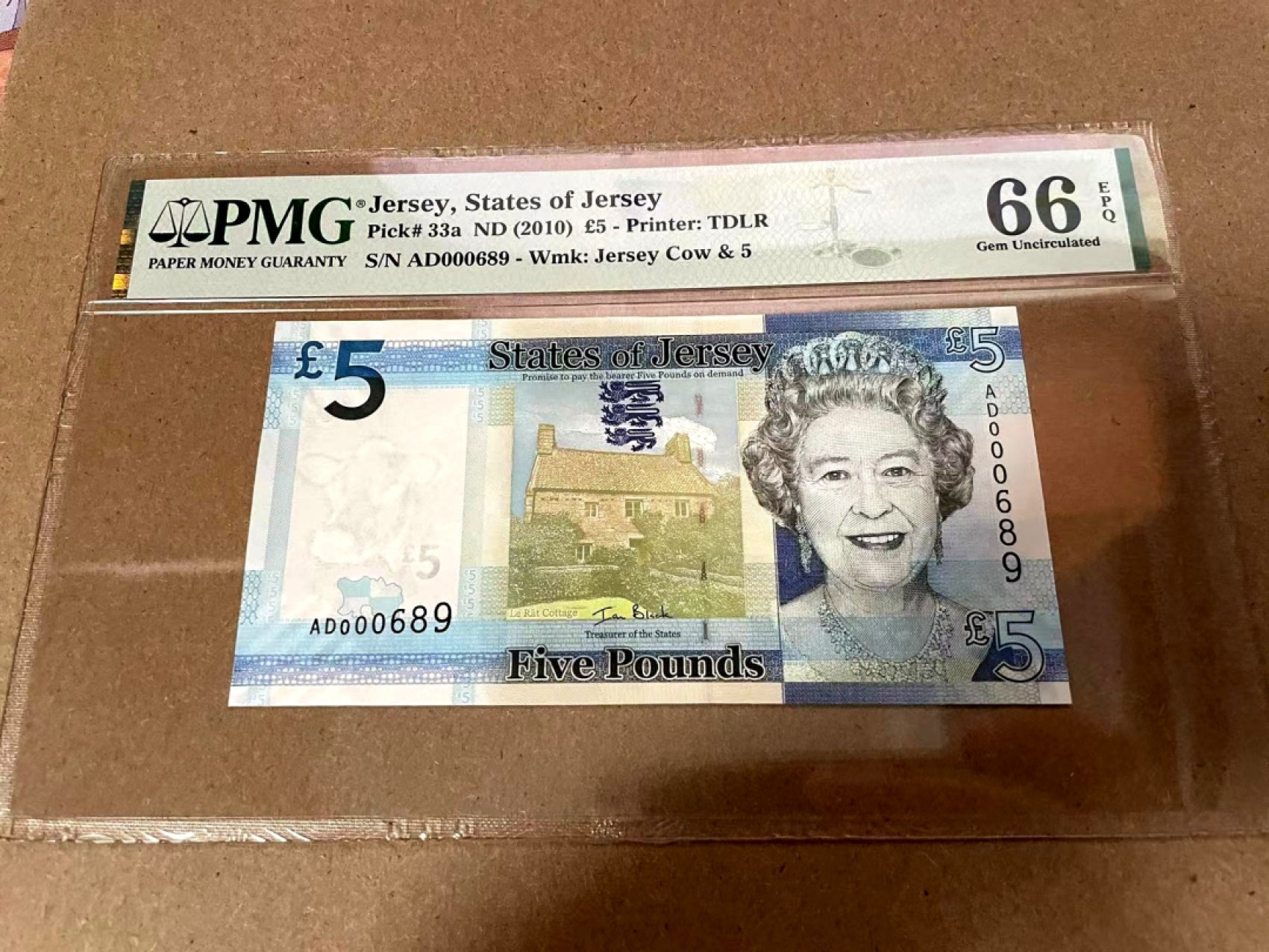 新纪元！【Blue Auction】✨世界纸币精拍第201期【精】   【一组5张 首发全同689小号】泽西 2010年5-50镑 PMG67EPQ-65EPQ（最高值67分）女王纸币 精美