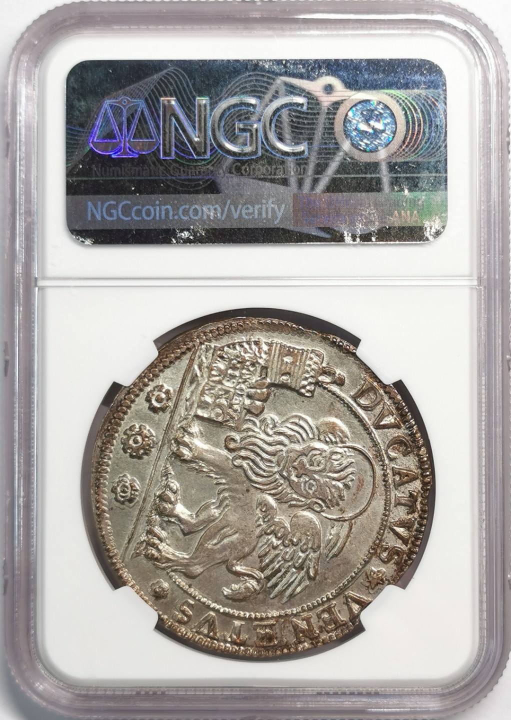 凡希社世界钱币微拍第二百零四期 罕！1779-89威尼斯共和国飞狮杜卡特大银NGC-MS65神品！