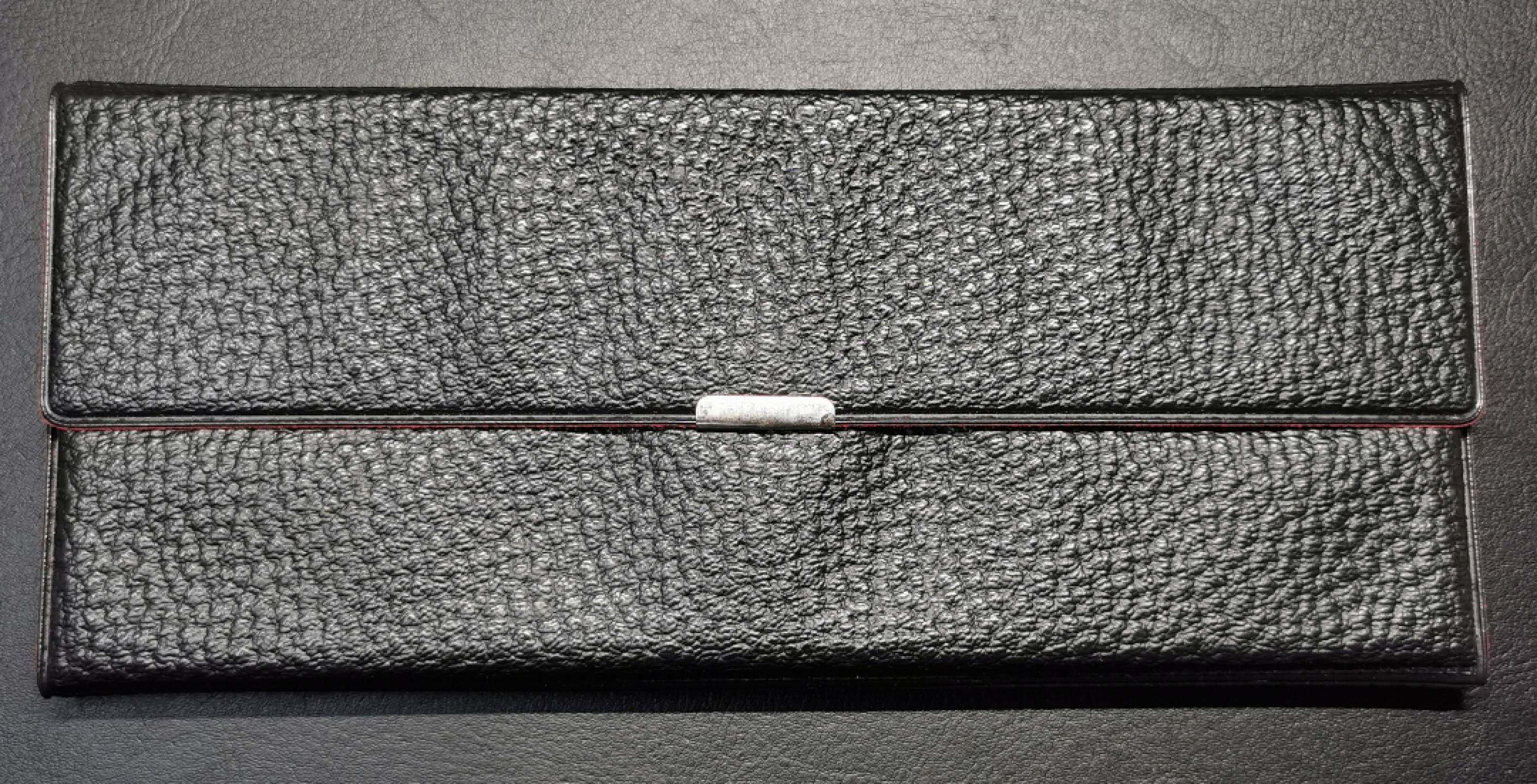 凡希社世界钱币微拍第二百零四期 1973海地PS大钱包 自然氧化品相极佳！