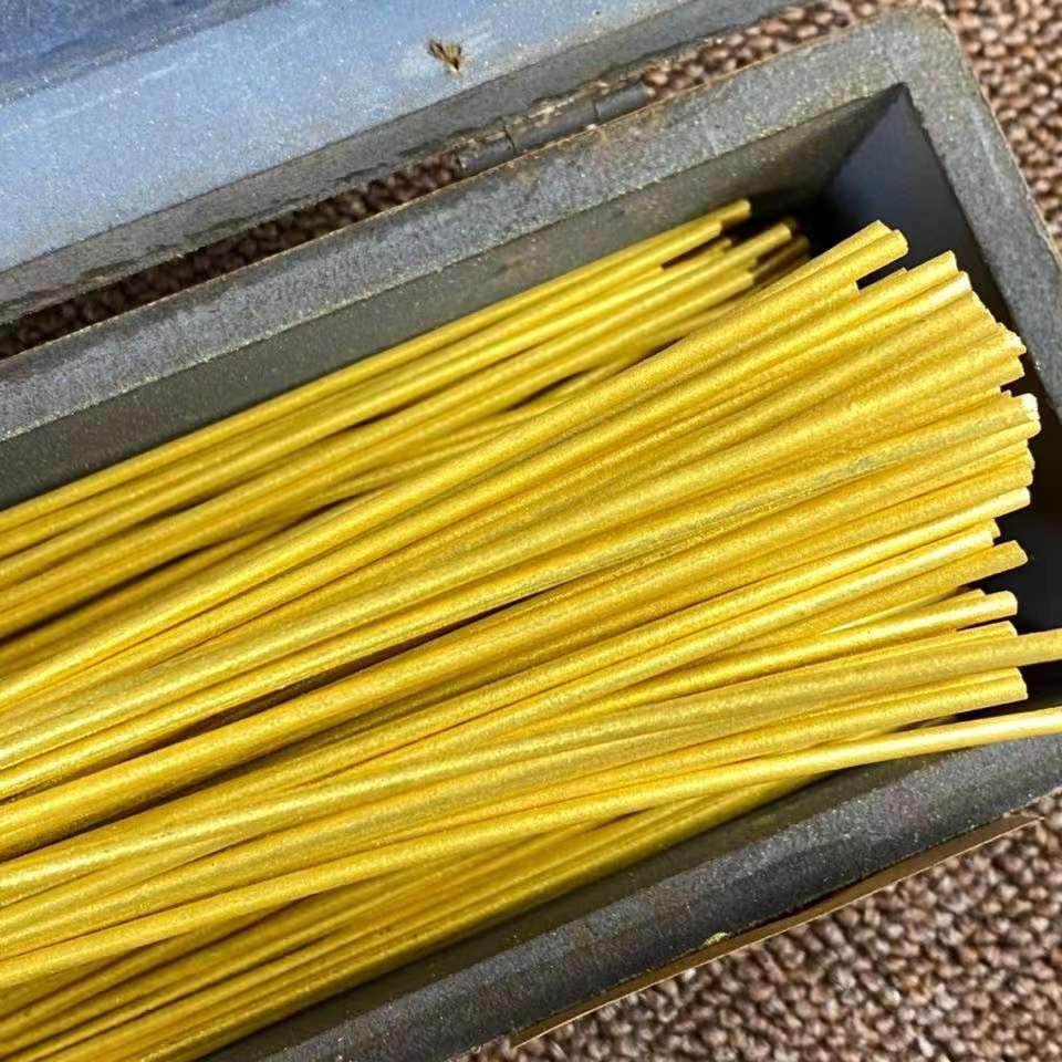 漆器盒装金色奇楠香 
