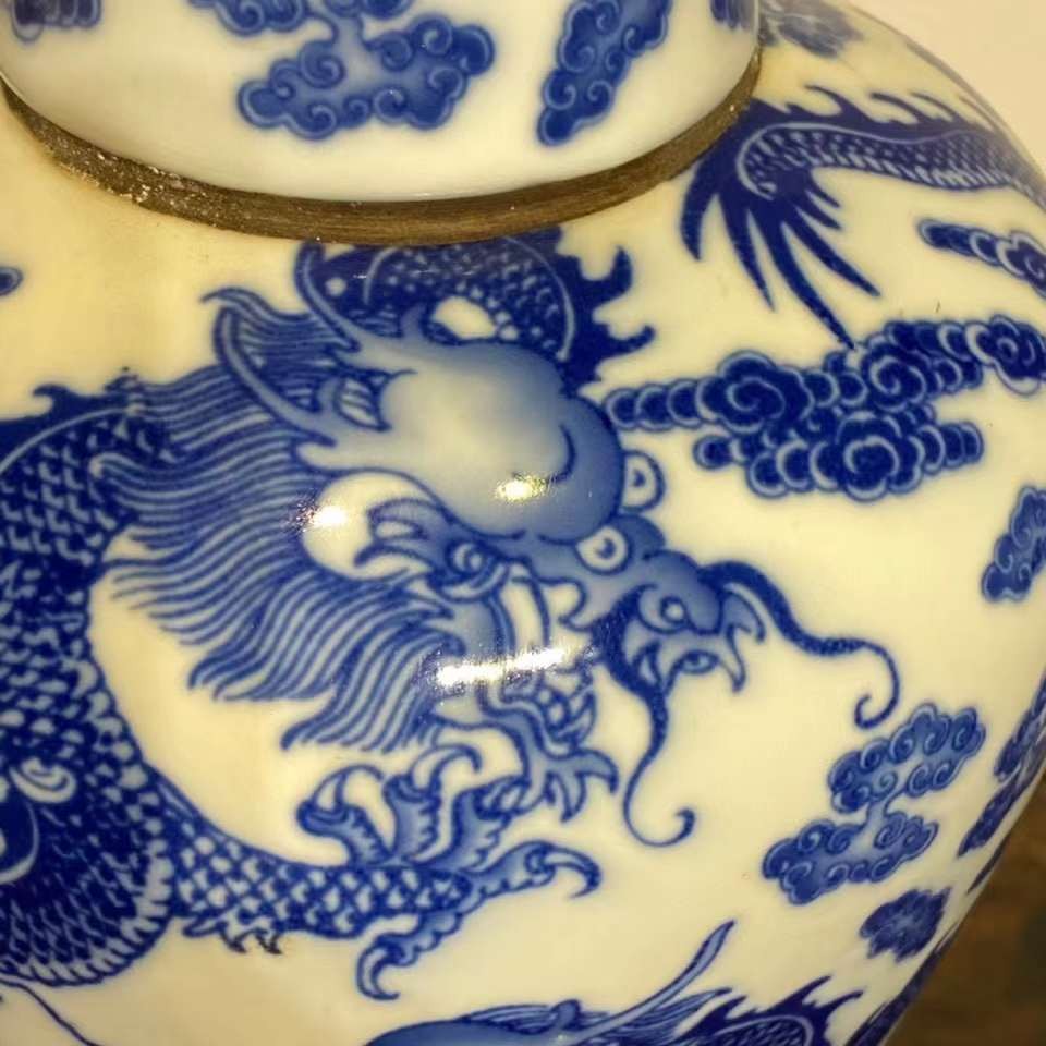 大清乾隆年制瓶装虎鞭酒 