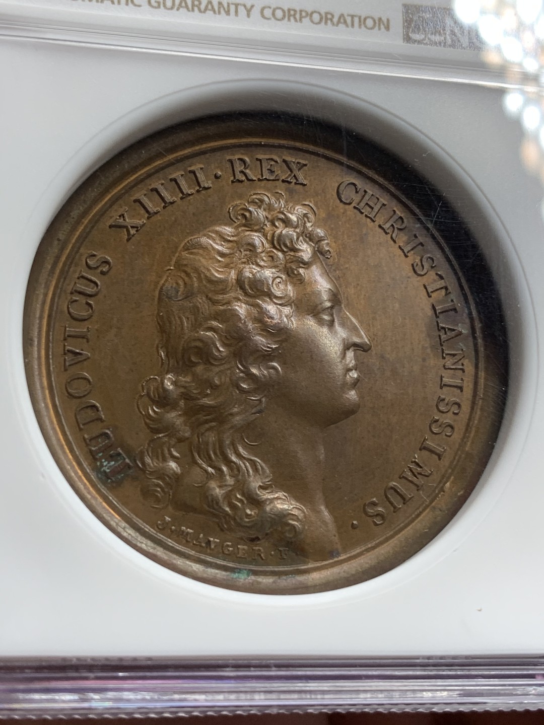 《竞宝斋》第73场-本周日，周一2场连拍（全场不限金额包邮） NGC MS62 法国1663年路易十四占领马歇尔纪念高浮雕精美铜章 难得ms好品