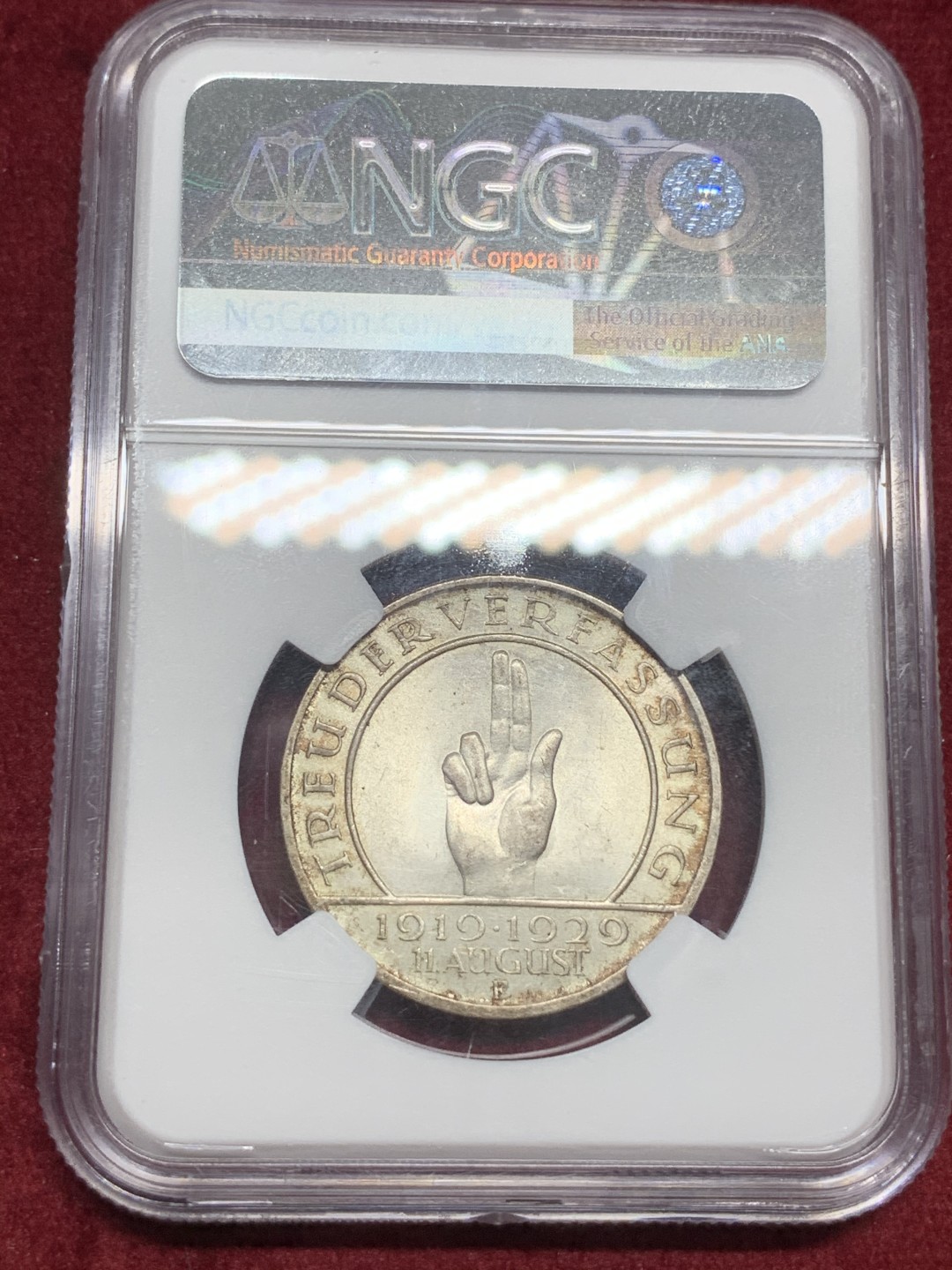 《竞宝斋》第73场-本周日，周一2场连拍（全场不限金额包邮） NGC-MS64 德国魏玛 1929年 宪法纪念 3马克 少见品种 转光强烈