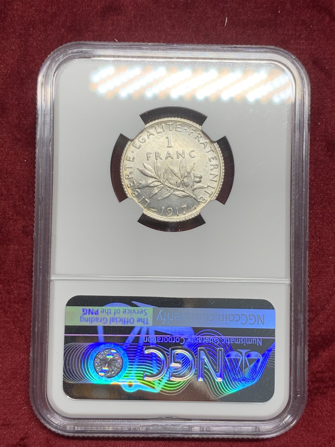 《竞宝斋》第73场-本周日，周一2场连拍（全场不限金额包邮） NGC UNC 1917年法国播种1法郎银币转光