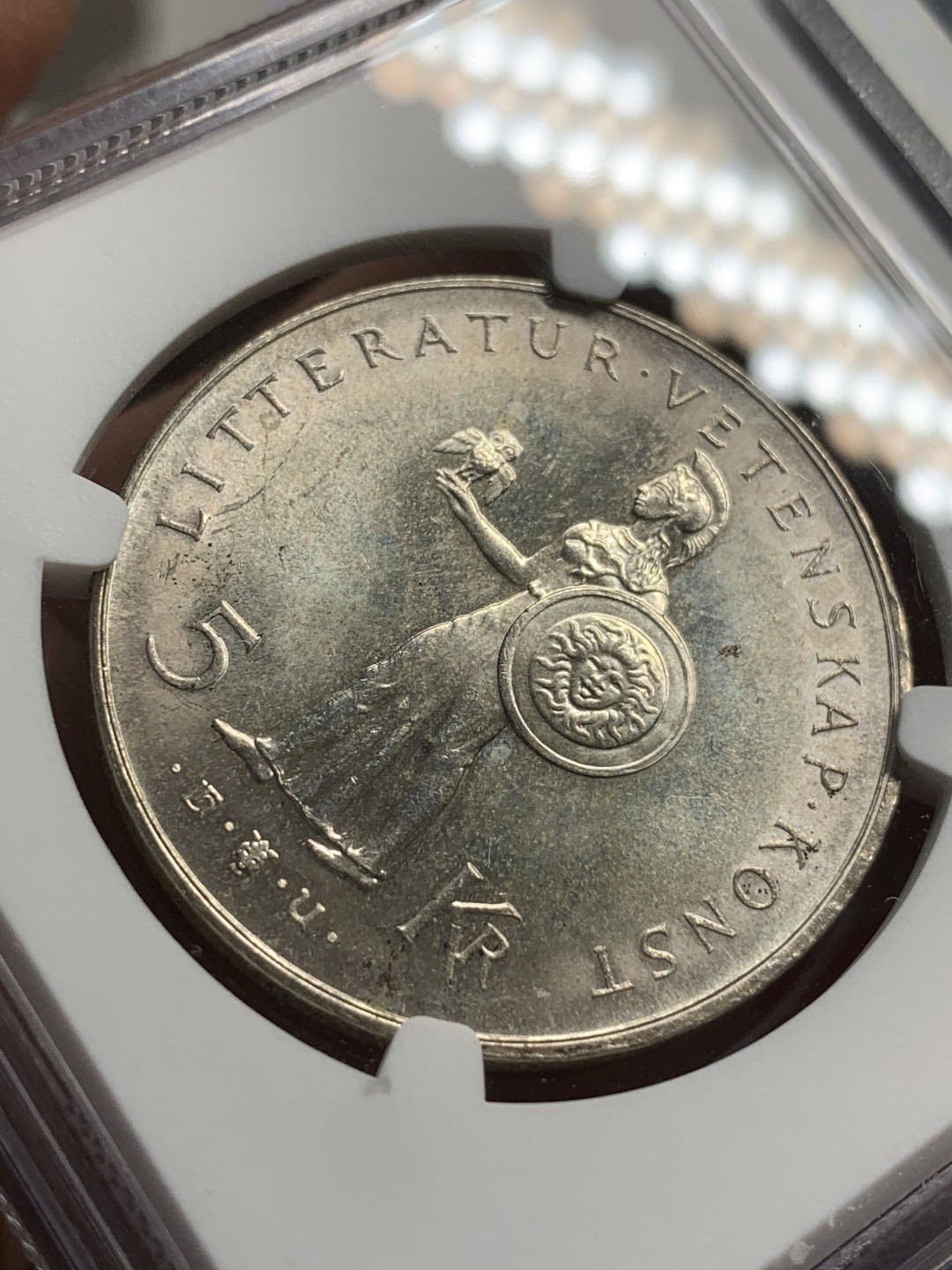 《竞宝斋》第73场-本周日，周一2场连拍（全场不限金额包邮） NGC MS63 1962年瑞典国王古斯塔夫六世80岁生日5克朗银币