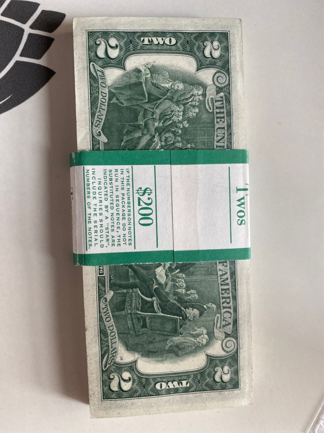 收藏联盟Quantum Auction 第174期拍卖 1976年美国2元 建国200周年版本 整刀星补号码豹子888号段 全新UNC带BEP原装腰条