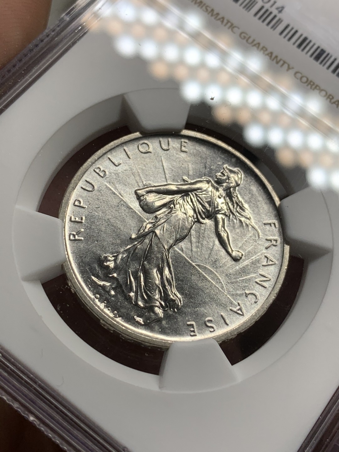 《竞宝斋》第73场-本周日，周一2场连拍（全场不限金额包邮） NGC MS64 1960年法国播种5法郎银币