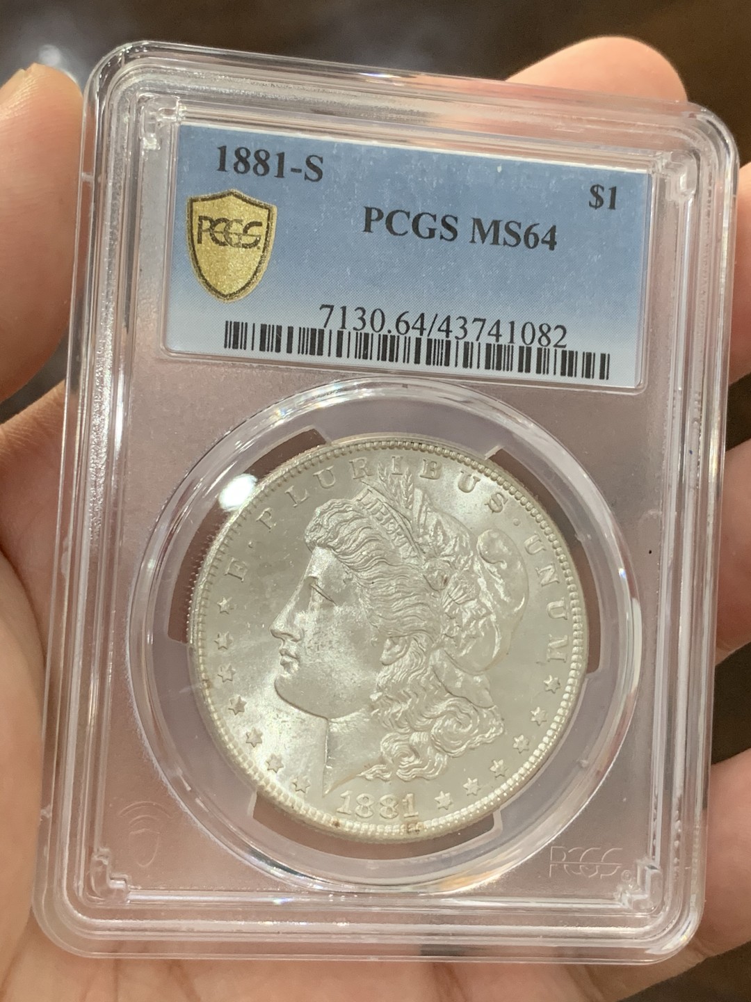 《竞宝斋》第73场-本周日，周一2场连拍（全场不限金额包邮） PCGS MS64 1881年 美国摩根一美元银币 旧金山s厂 原卷出品 美国评级 BU转光