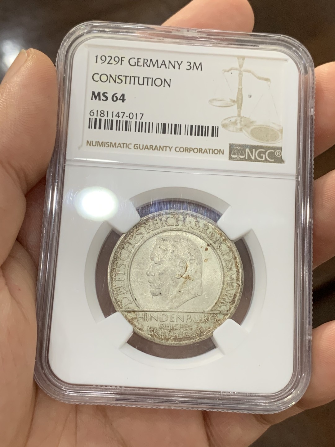 《竞宝斋》第73场-本周日，周一2场连拍（全场不限金额包邮） NGC-MS64 德国魏玛 1929年 宪法纪念 3马克 少见品种 转光强烈