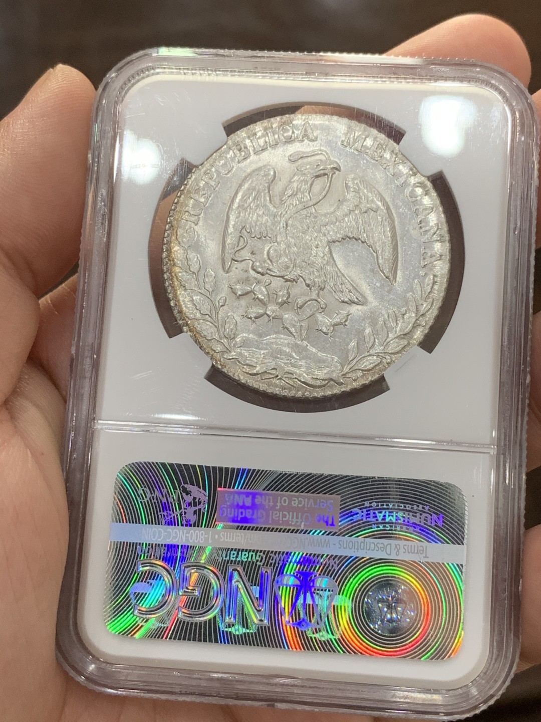 《竞宝斋》第73场-本周日，周一2场连拍（全场不限金额包邮） NGC MS62 中期 墨西哥1875年 花边鹰洋8R 银币