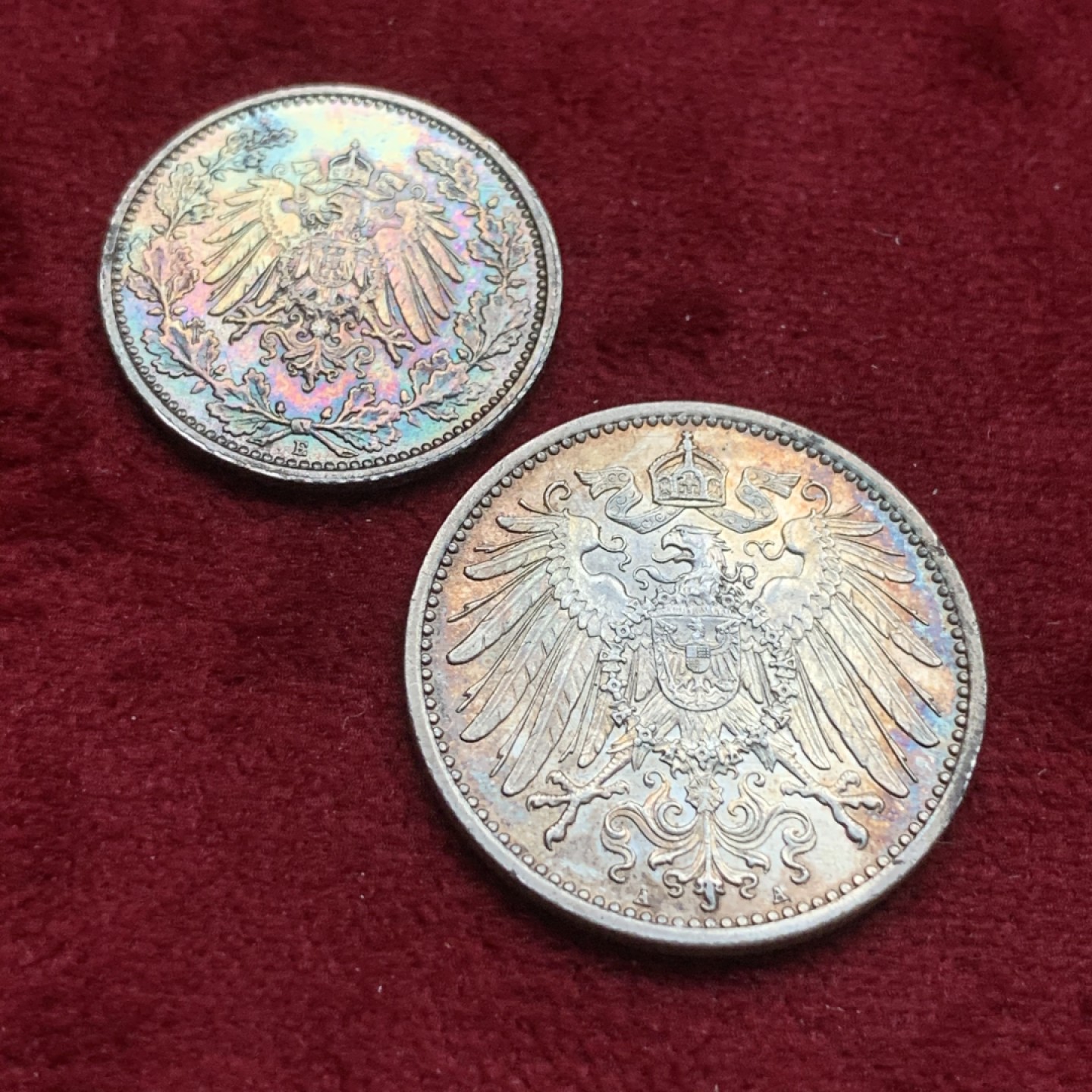 《竞宝斋》第73场-本周日，周一2场连拍（全场不限金额包邮） 好品 德意志第二帝国1/2马克、1马克银币2枚 五彩包浆 送短翅鹰1芬尼盒子币一枚